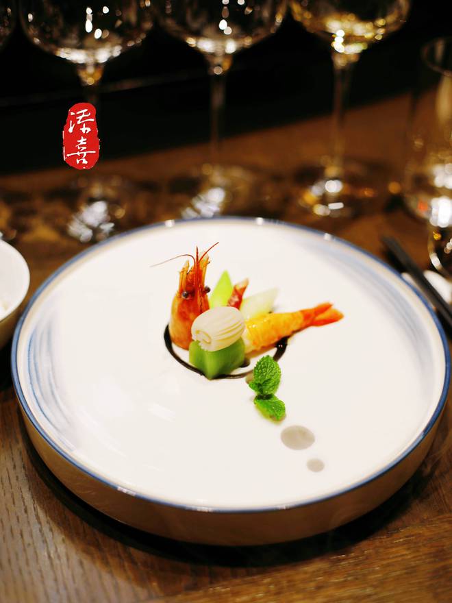 江新城万豪酒店万豪中餐厅冬宴开启凯发平台风味冬藏入食以冬 杭州钱(图2)