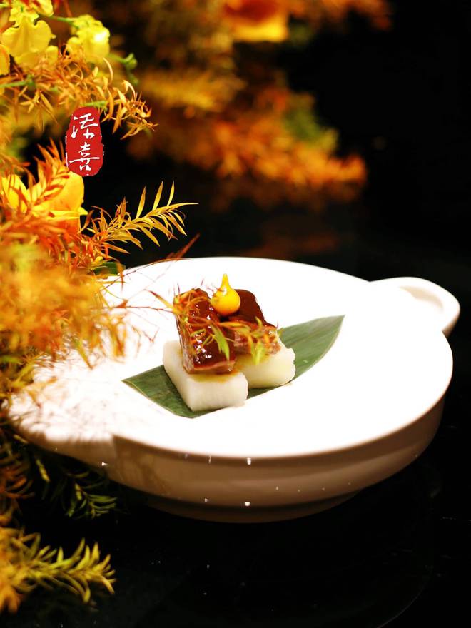 江新城万豪酒店万豪中餐厅冬宴开启凯发平台风味冬藏入食以冬 杭州钱(图9)