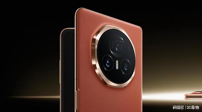：6100mAh+北斗豪横指数爆表！K8凯发荣耀MagicV5王炸登场(图3)